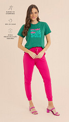 24271423 - Camiseta Feminina Basic Verde Esmeralda Estampada