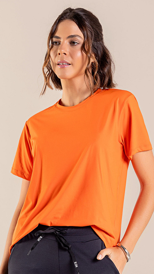 24270975 - T-Shirt Feminina B.ON Basic Laranja Vitamina